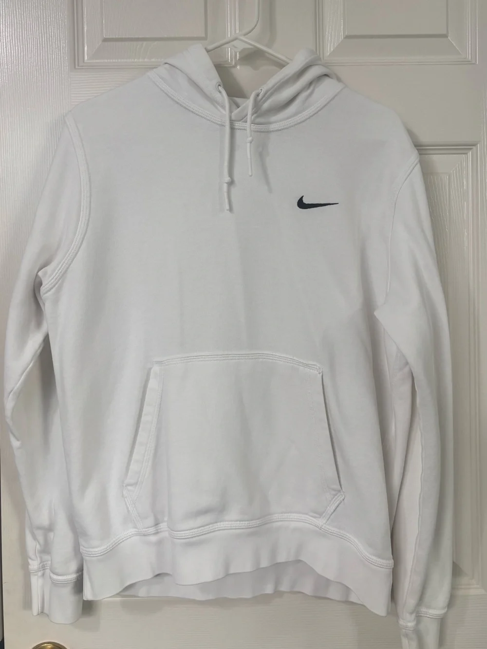 Nike White Pullover Hoodie with Black Swoosh